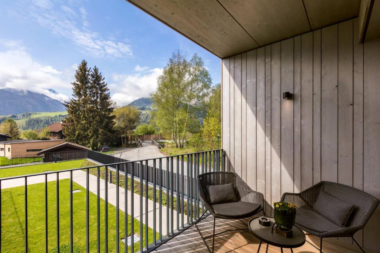 Emma Deluxe Aparthotel Ganzjaehrig Beheizter Aussenpool Piesendorf Exteriör bild