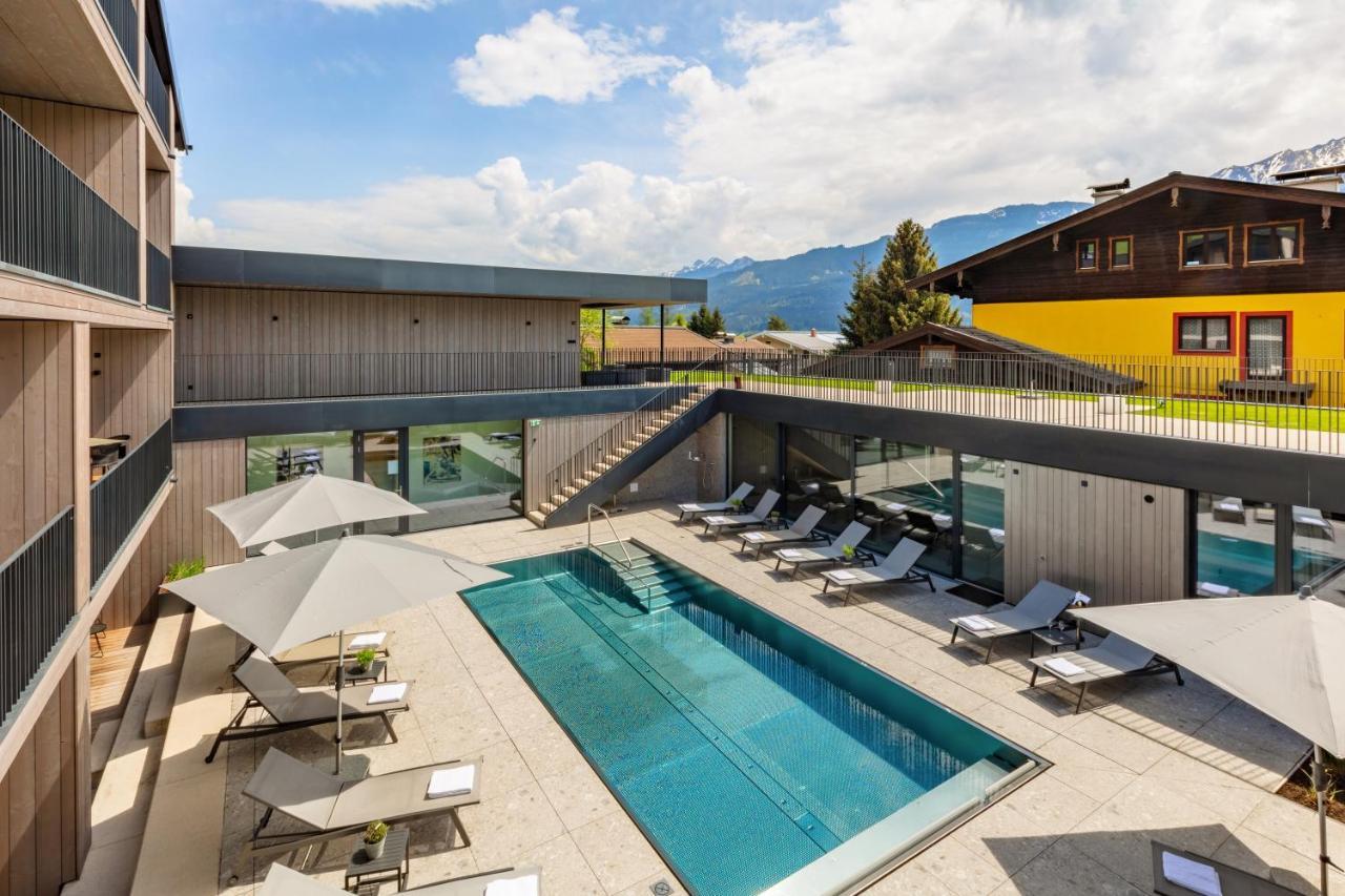 Emma Deluxe Aparthotel Ganzjaehrig Beheizter Aussenpool Piesendorf Exteriör bild