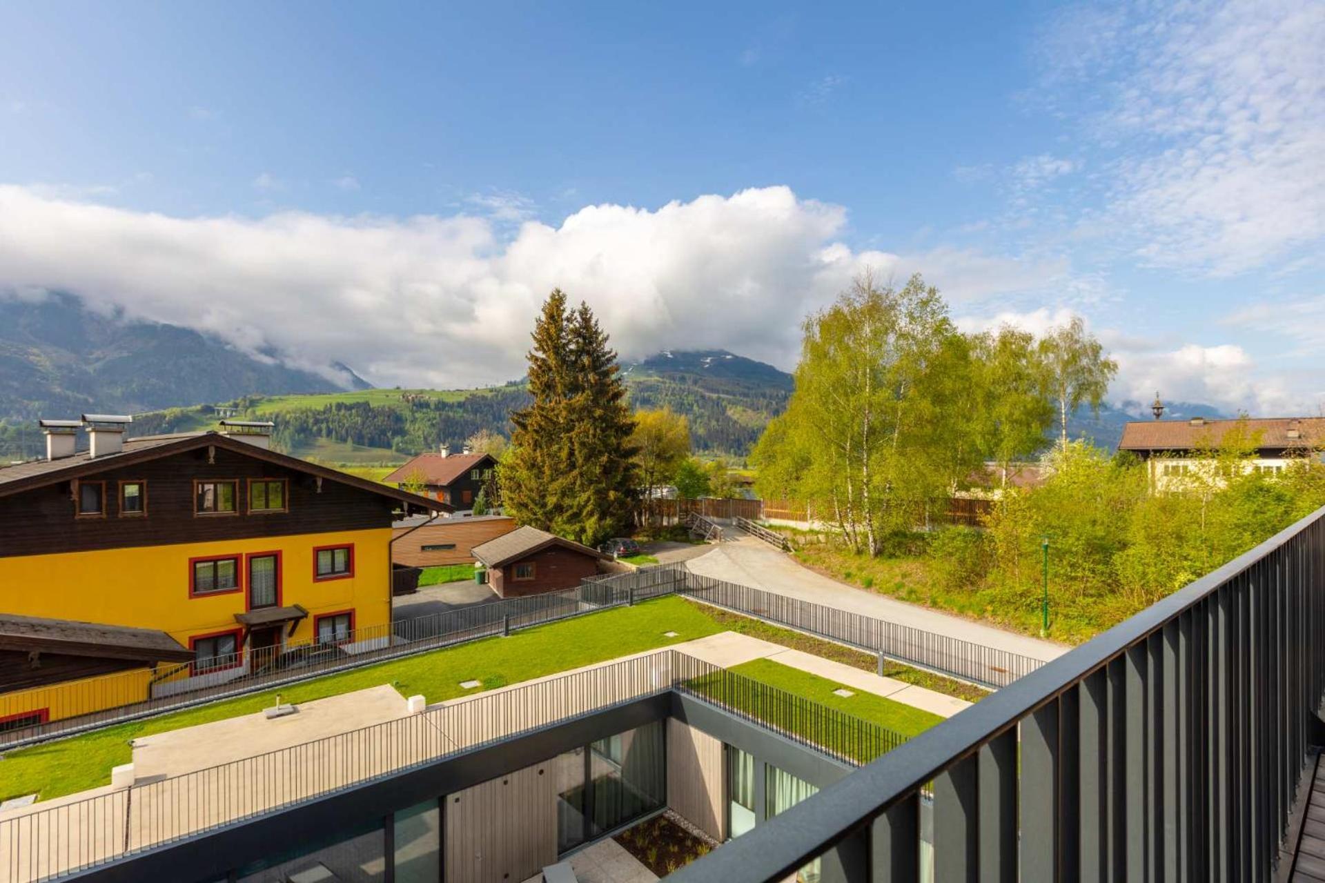 Emma Deluxe Aparthotel Ganzjaehrig Beheizter Aussenpool Piesendorf Rum bild