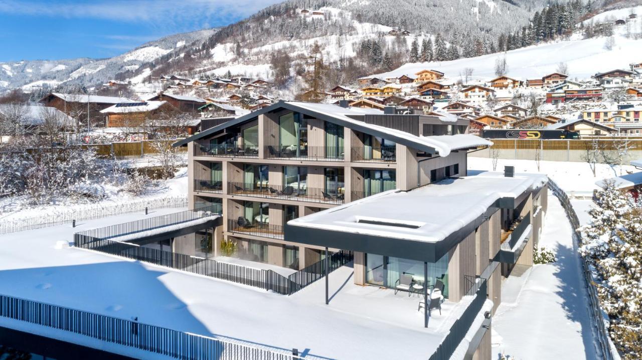 Emma Deluxe Aparthotel Ganzjaehrig Beheizter Aussenpool Piesendorf Exteriör bild